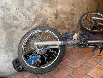Honda MTX R frame met voorvork en wielen & kabelboom beschikbaar voor biedingen