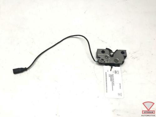 skoda fabia motorkapslot motorkap slotmechaniek 6v0823509d, Auto-onderdelen, Carrosserie, Skoda, Gebruikt