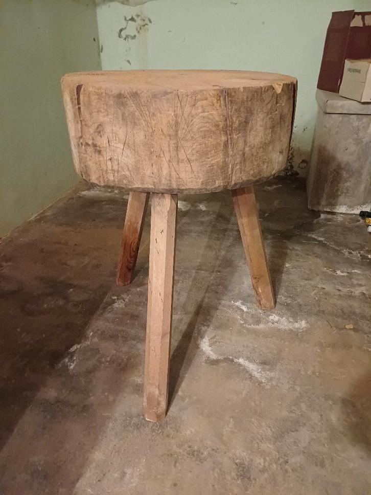 rustiek Franse slagersbloktafel, Antiek en Kunst, Curiosa en Brocante, Ophalen