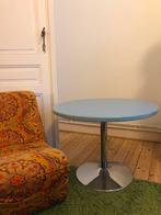Table basse / table d’appoint vintage, 45 à 60 cm, Métal ou Aluminium, Style tulipe, Rond