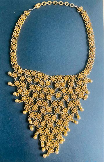 Magnifique collier plaqué or 