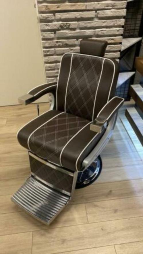 Barbierstoel Bakla Brown White barber heren knip stoel chair, Huis en Inrichting, Woonaccessoires | Overige, Nieuw, Ophalen of Verzenden