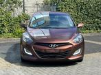 Hyundai i30 1.6 crdi//1st Propr//Carnet// Airco, Autos, Boîte manuelle, I30, 5 places, 1582 cm³