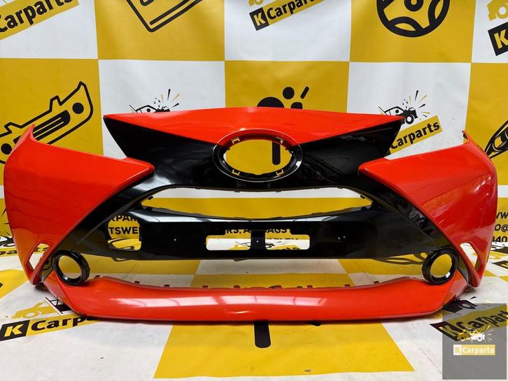 Toyota AYGO Voorbumper 2014-2022 521190H140 origineel, Auto-onderdelen, Carrosserie, Bumper, Toyota, Voor, Gebruikt