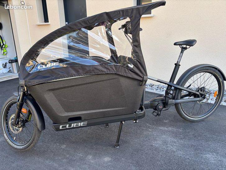 Vélo cargo électrique biporteur Cube Hybrid 500 Famille, Fietsen en Brommers, Fietsen | Bakfietsen, Zo goed als nieuw, Elektrisch