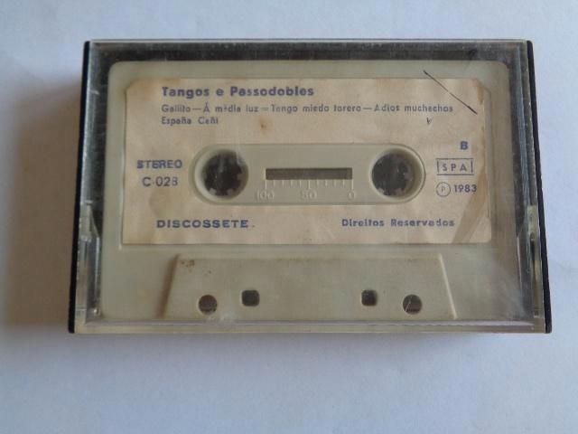 K7 audio: "Tangos e Passodobles". Vintage., CD & DVD, Cassettes audio, Utilisé, Originale, 1 cassette audio, Envoi