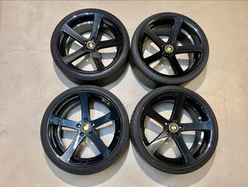 Breedset 19” (8,5 en 9,5”) velgen met 2dehands banden  beschikbaar voor biedingen