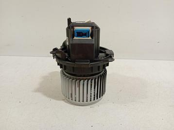 KACHEL VENTILATORMOTOR Nissan Micra (K14) (MR1162435590) beschikbaar voor biedingen