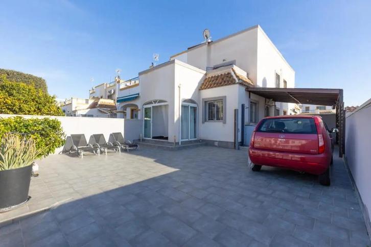 Gerenoveerde duplex woning te koop in Torrevieja..., Immo, Buitenland, Spanje, Woonhuis, Overige
