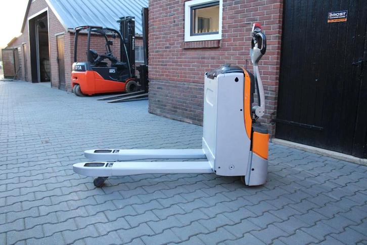 Still exu16 palletwagen elektrische nieuwe lader (bj 2011), Zakelijke goederen, Machines en Bouw | Heftrucks en Intern transport