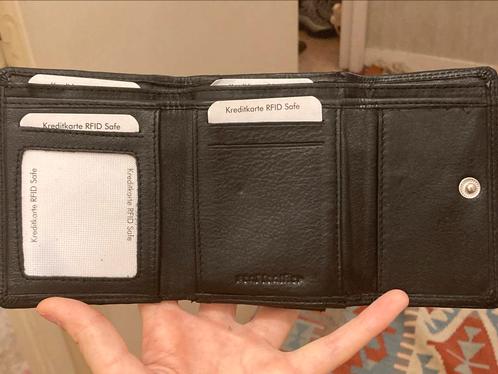 Nieuwe leren portemonnee van Union Code, Handtassen en Accessoires, Portemonnees, Nieuw, Overige merken, Zwart, Leder, Met knipsluiting