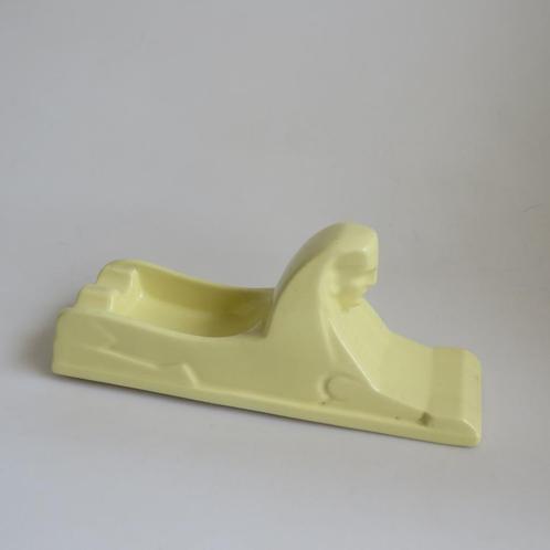 Sphinx Asbak , geel  Petrus Regout Maastricht 1935-1950, Antiek en Kunst, Curiosa en Brocante, Ophalen of Verzenden