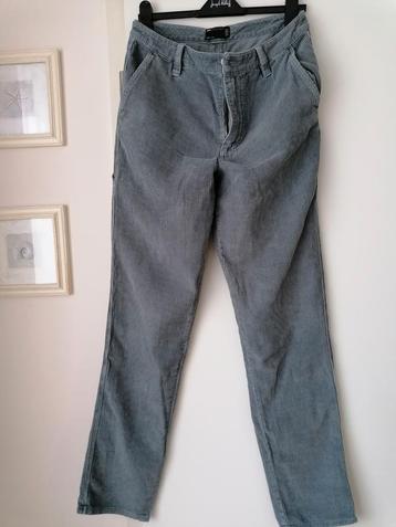 Pantalon en velours côtelé Asos gris W32 L34