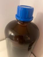 Bouteille /carafe 2L500 en verre brun avec bouchon à vis, Enlèvement ou Envoi, Comme neuf