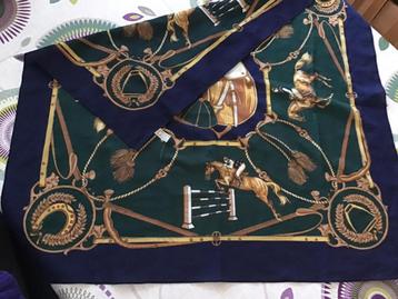 Carlo Margo vintage grote vierkante sjaal, Kleding | Dames, Ophalen of Verzenden