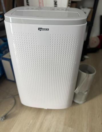 Mobiele airco/verwamer/ontvochtiger, Ophalen, Verwarmen, 3 snelheden of meer, Zo goed als nieuw