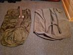 2 leger draagtassen (militair materiaal), Enlèvement
