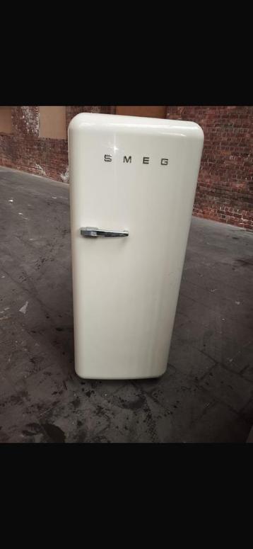 Smeg koelkast beschikbaar voor biedingen
