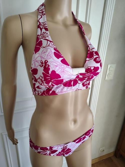 Bikini met bijhorende pareo, Kleding | Dames, Badmode en Zwemkleding, Bikini, Verzenden