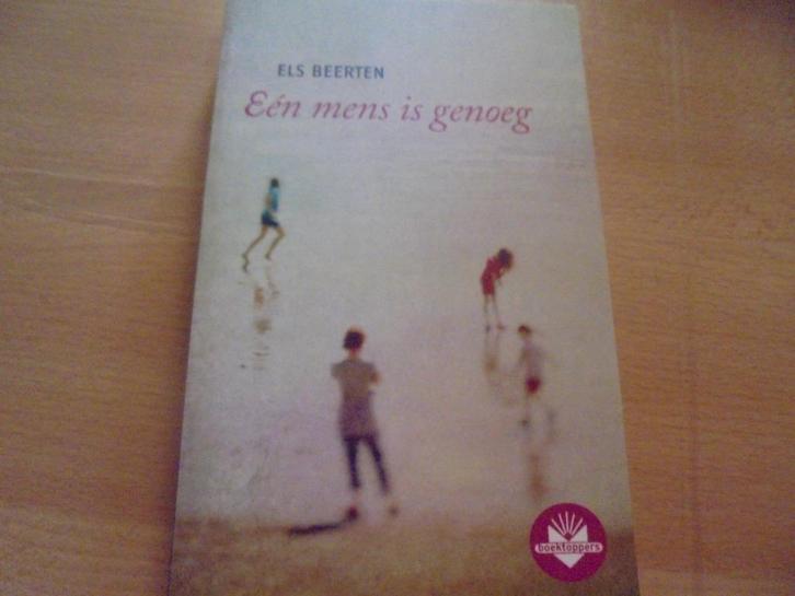 NIEUW Boek : Eén mens is genoeg, Boeken, Kinderboeken | Jeugd | 13 jaar en ouder, Nieuw, Ophalen of Verzenden