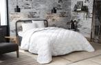 Couette 260*240 anti acariens, Ophalen, Gebruikt, Wit, Tweepersoons