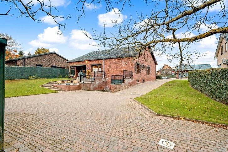 Gelijkvloerse woning met 3 slaapkamers te Stal, Immo, Maisons à vendre, Province de Limbourg, 1000 à 1500 m², Maison individuelle