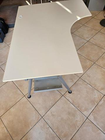 Hoekbureau Ikea wit 160x120x80 hoogte verstelbaar, Ophalen, Gebruikt, Bureau