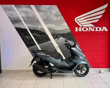 Honda PCX125 (bj 2025) beschikbaar voor biedingen
