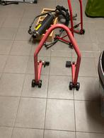 Piec moto av et arr, Motos, Enlèvement