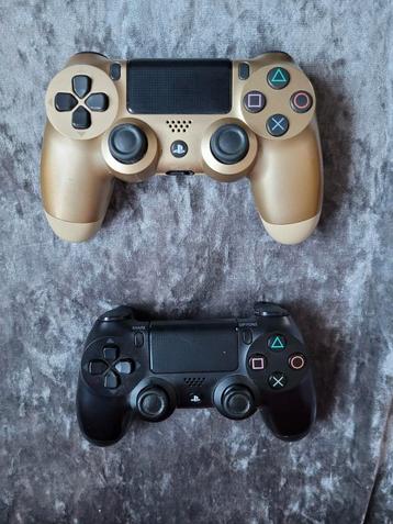 2 PS4-controllers in goede staat beschikbaar voor biedingen