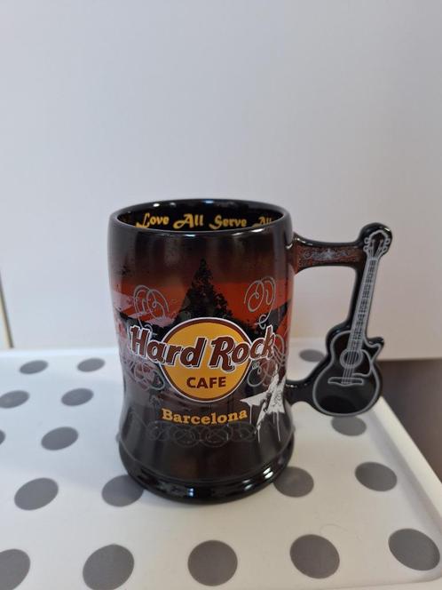 Hard Rock Café Barcelona bierpul, Verzamelen, Glas en Drinkglazen, Zo goed als nieuw, Bierglas, Ophalen