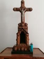 Tramp art Crucifix, Antiek en Kunst, Antiek | Religieuze voorwerpen, Ophalen