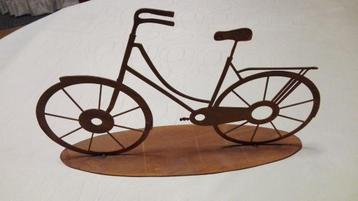 decoratief figuur fiets beschikbaar voor biedingen