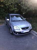 Kia rio 1.5 crdi voor export/onderdelen, Autos, Kia, Argent ou Gris, Achat, Beige, Boîte manuelle