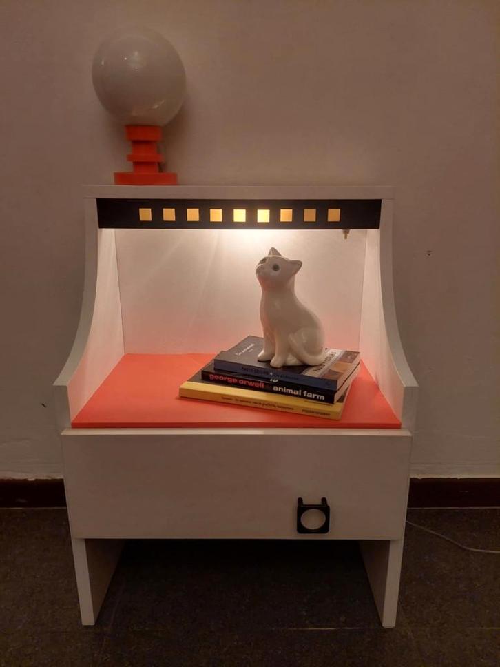 Set of 2 vintage nightstands, Space Age, 1970s, Huis en Inrichting, Kasten | Overige, Zo goed als nieuw, Ophalen