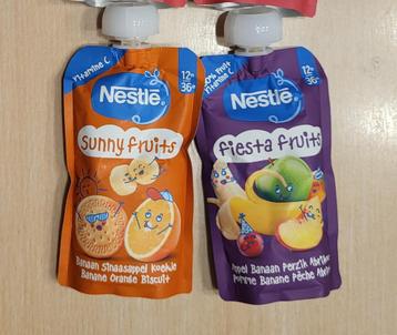 2x fruit in knijpzakje 12m+ Nestlé baby fiesta sunny fruits