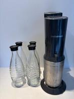 Sodastream + 4 glazen karaffen, Ophalen, Gebruikt