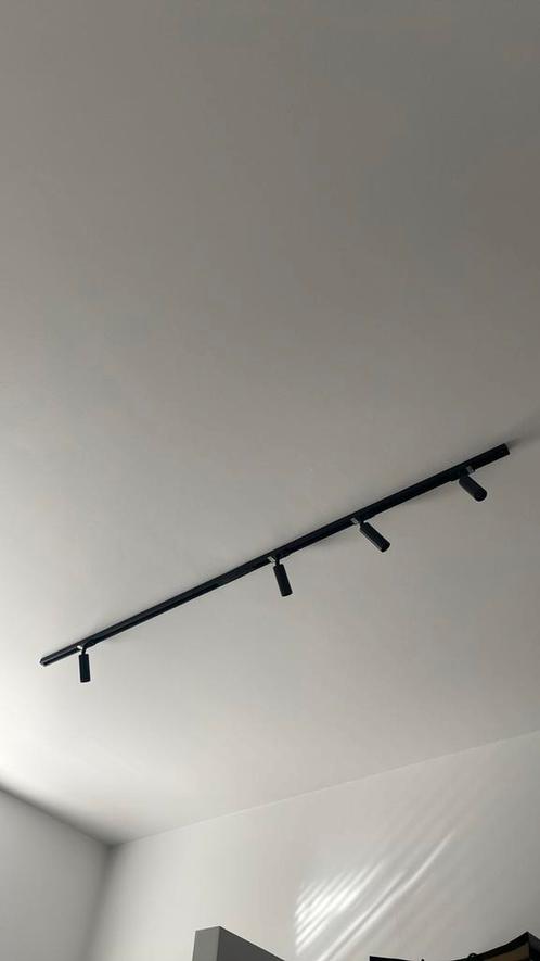 Rail voor spot van merk Kuro 2m, Huis en Inrichting, Lampen | Spots, Nieuw, Ophalen