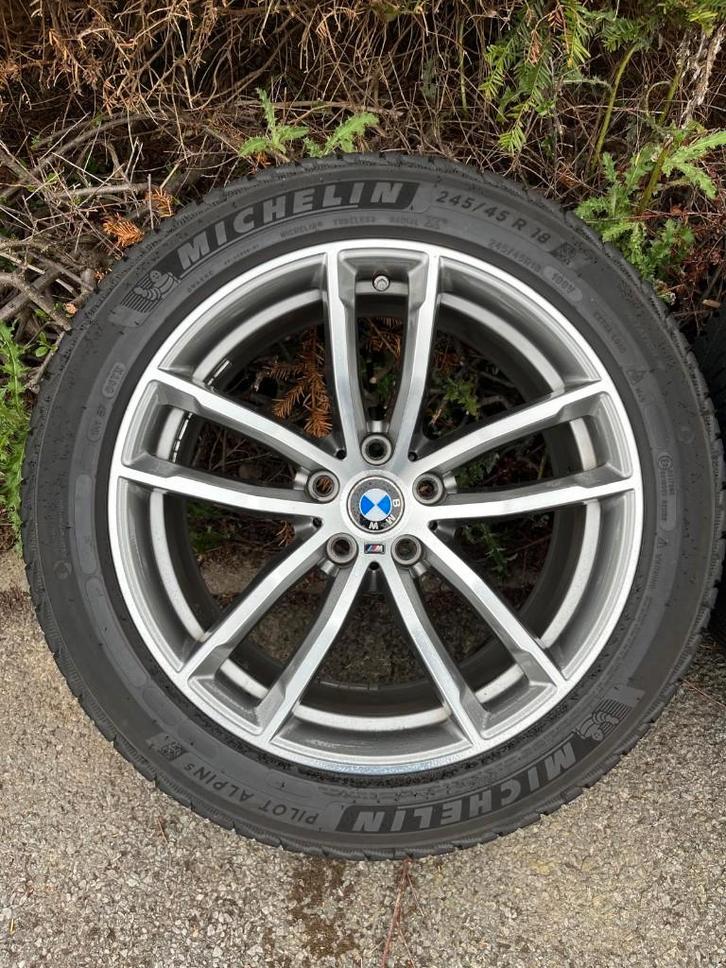 BMW 662M 18" winterset | nieuwstaat | Michelin Pilot Alpin 5, Auto-onderdelen, Banden en Velgen, Band(en), Winterbanden, 18 inch