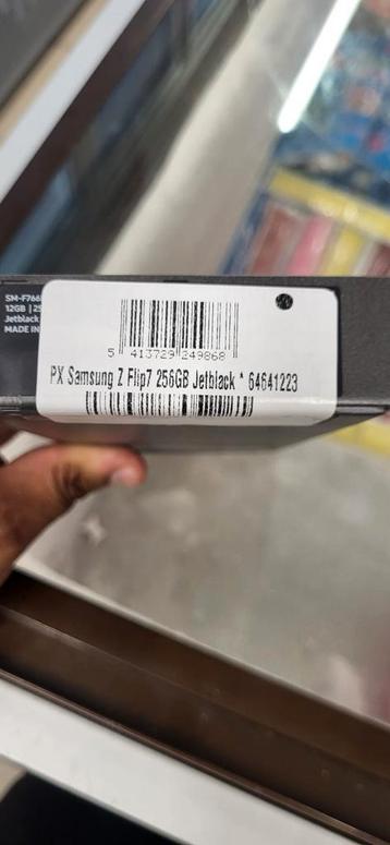 Samsung z flip 7 noire 2ans garantie facture, Télécoms, Enlèvement ou Envoi, Neuf