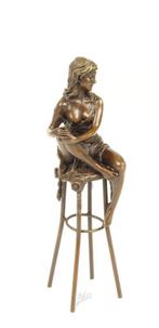 brons beeld , pikante dame op barkruk, Antiek en Kunst, Curiosa en Brocante, Ophalen of Verzenden