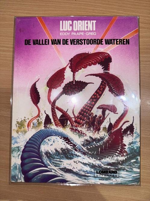 de vallei van de verstoorde wateren-1976-lombard, Boeken, Stripverhalen, Gelezen, Eén stripboek, Ophalen of Verzenden