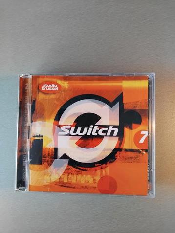 2 CD. Interrupteur 7.