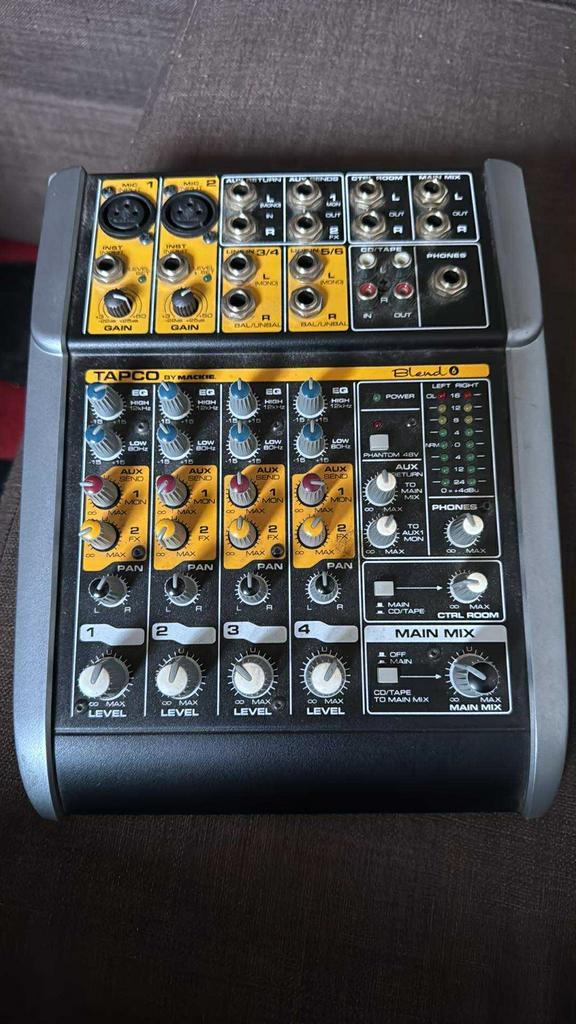 CONSOLE DE MIXAGE TAPCO MACKIE BLEND 6 - EXCELLENT ÉTAT, Muziek en Instrumenten, Mengpanelen, Zo goed als nieuw, Ophalen