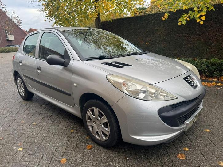 Peugeot 206+ 99.000km start en rijd perfect, Auto's, Peugeot, Bedrijf, Te koop, 206+, Benzine, Euro 5, Stadsauto, 5 deurs, Handgeschakeld