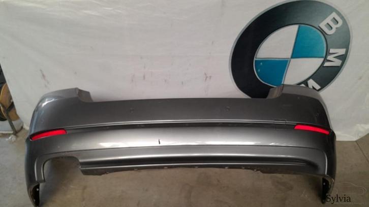 Achterbumper BMW 5 serie F10  Spacegrau met. A52 51122182408, Auto-onderdelen, Carrosserie, Bumper, Achter, Gebruikt, Ophalen of Verzenden