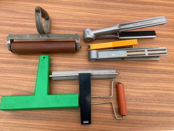 Kleine analoge fotolaboratoriumapparatuur: vintage beschikbaar voor biedingen