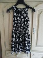kleedje met palmboompjes maat 146, Kinderen en Baby's, Kinderkleding | Maat 146, Ophalen of Verzenden, Zo goed als nieuw, Meisje
