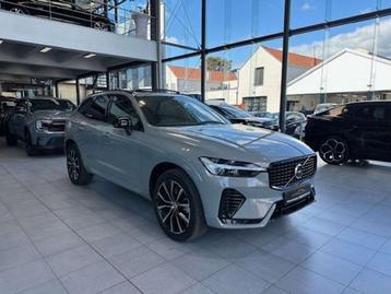 Volvo XC60 PLUS DARK HYBRID BENZINE FULL OPTION (bj 2024), Auto's, Volvo, Automaat, 197 pk, 145 kW, Gebruikt