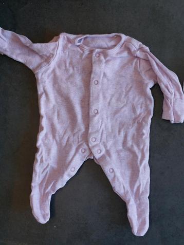 Newborn kleren maat 50 meisje beschikbaar voor biedingen